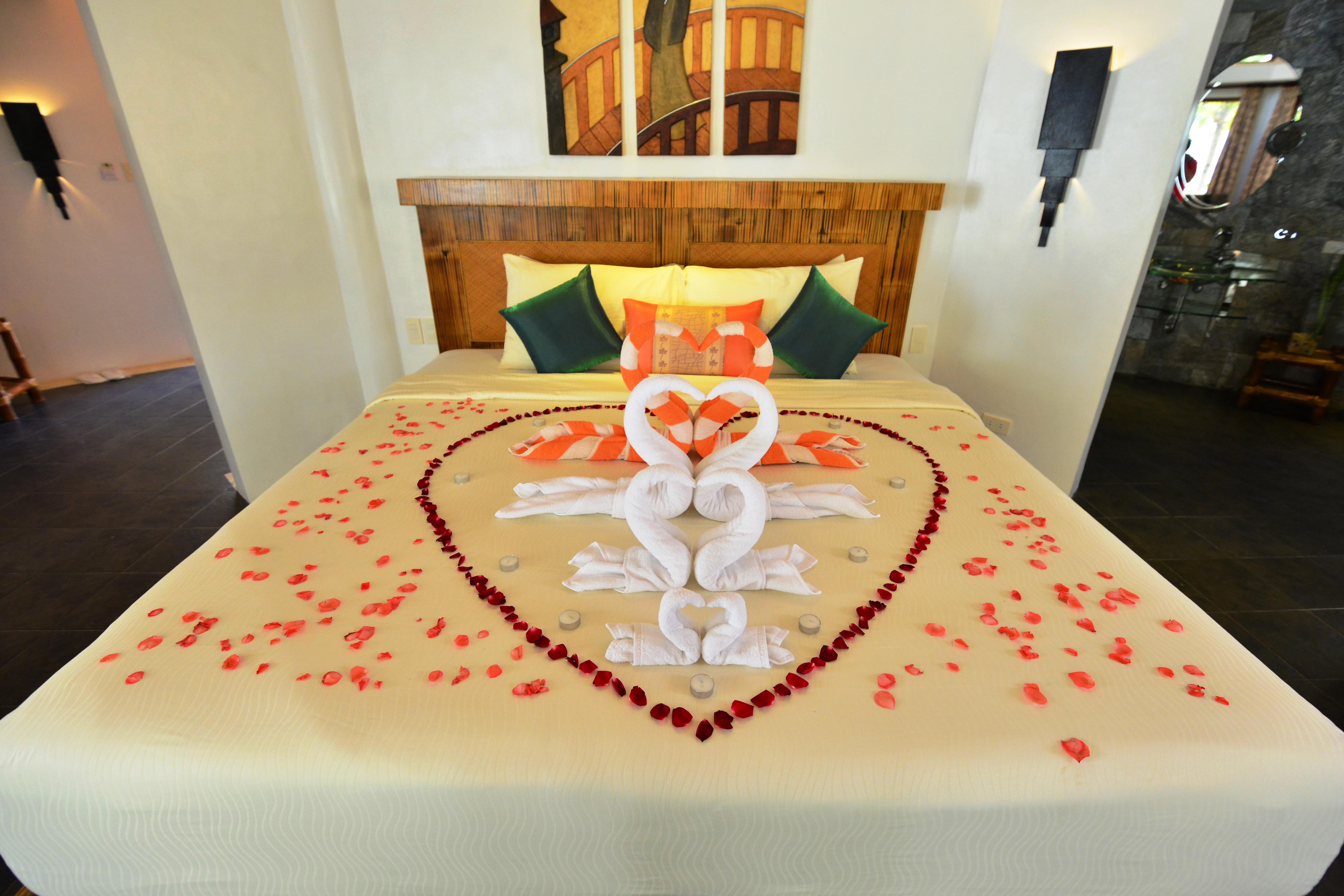 Ambassador In Paradise Balabag  Екстериор снимка Honeymoon Suite