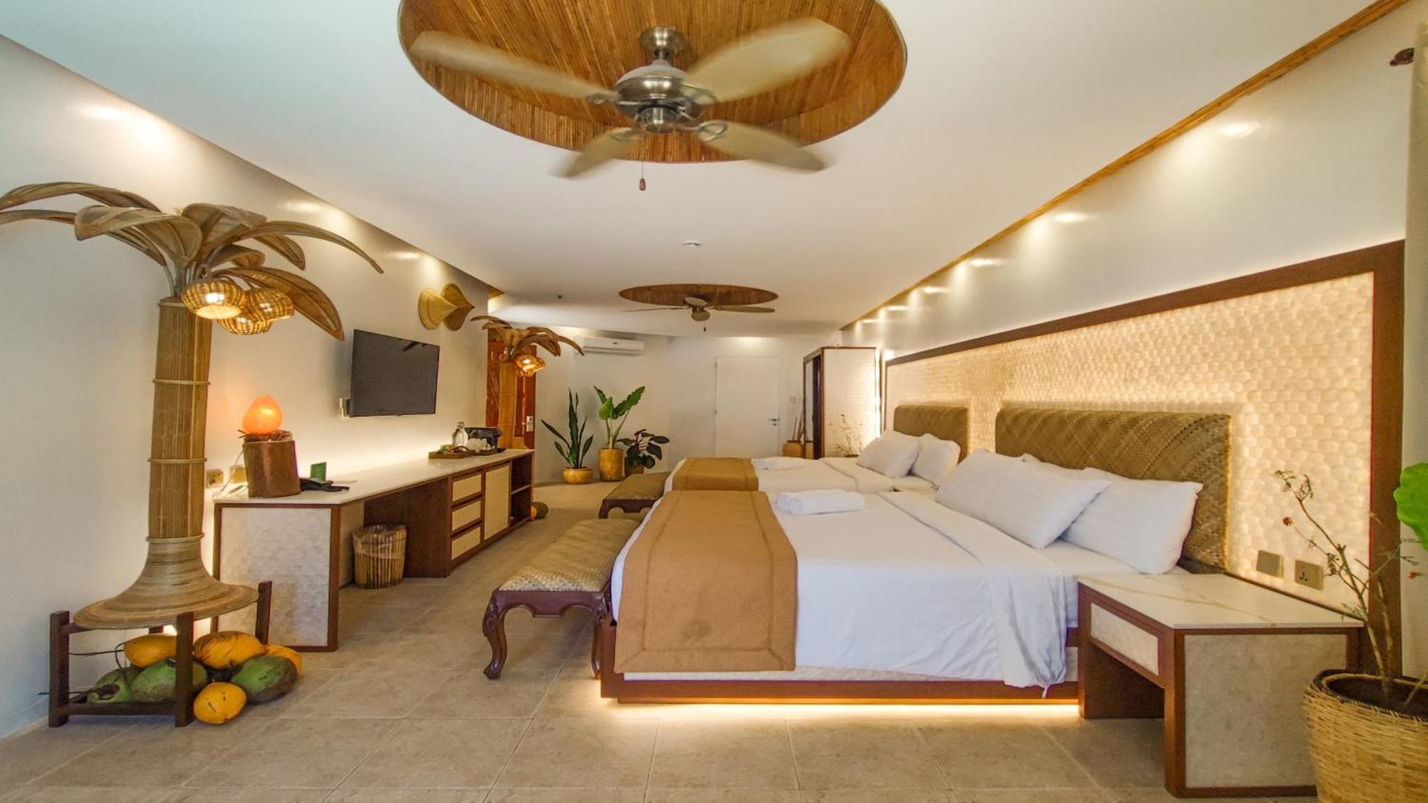 Ambassador In Paradise Balabag  Екстериор снимка Deluxe Room